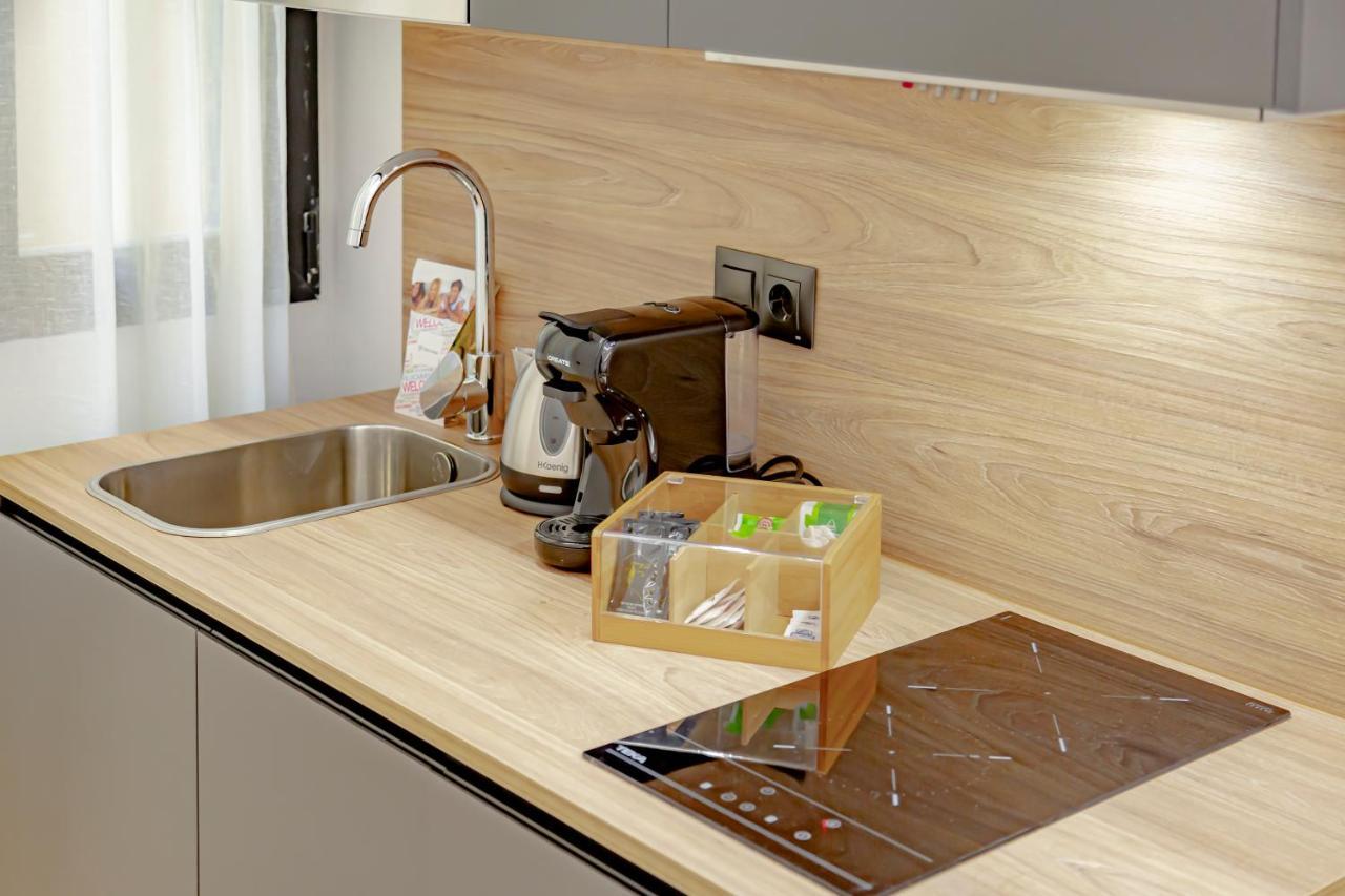 Dobohomes - Montesa 20 Apartamentos Мадрид Екстериор снимка