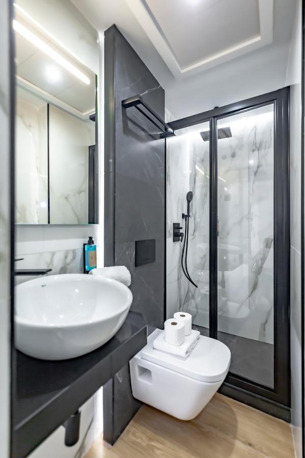Dobohomes - Montesa 20 Apartamentos Мадрид Екстериор снимка