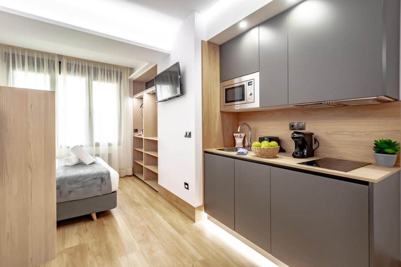 Dobohomes - Montesa 20 Apartamentos Мадрид Екстериор снимка