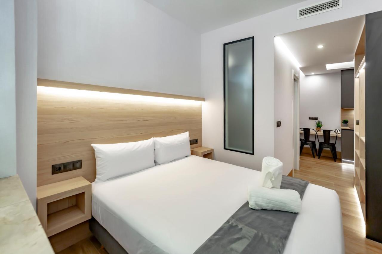 Dobohomes - Montesa 20 Apartamentos Мадрид Стая снимка